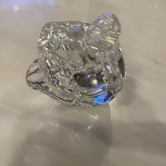 This Abc Teddy Bear Waterford Crystal Figurine collection by Waterford Crystal - Picture 6 of 8